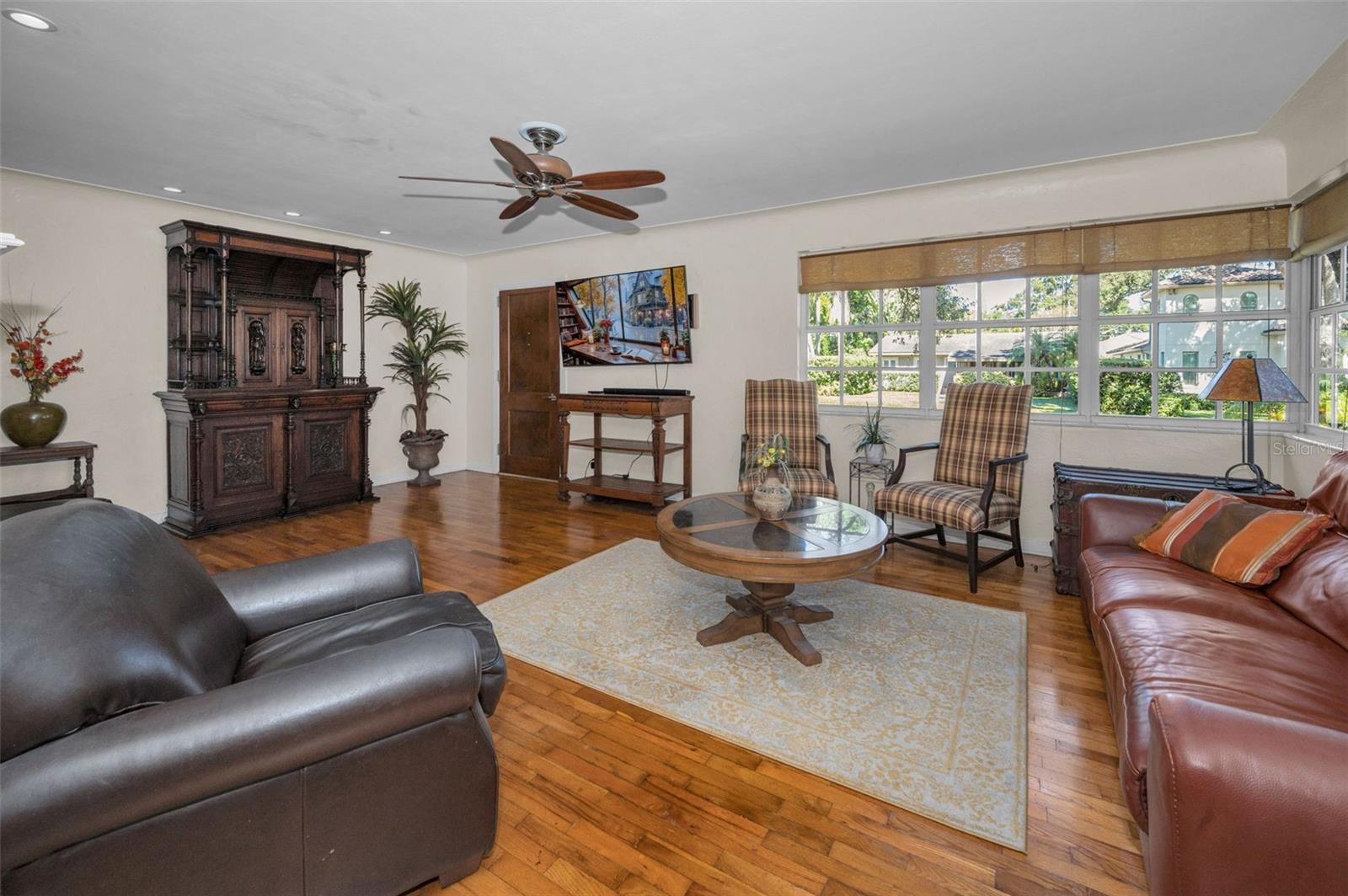 Discover a warm and inviting interior.