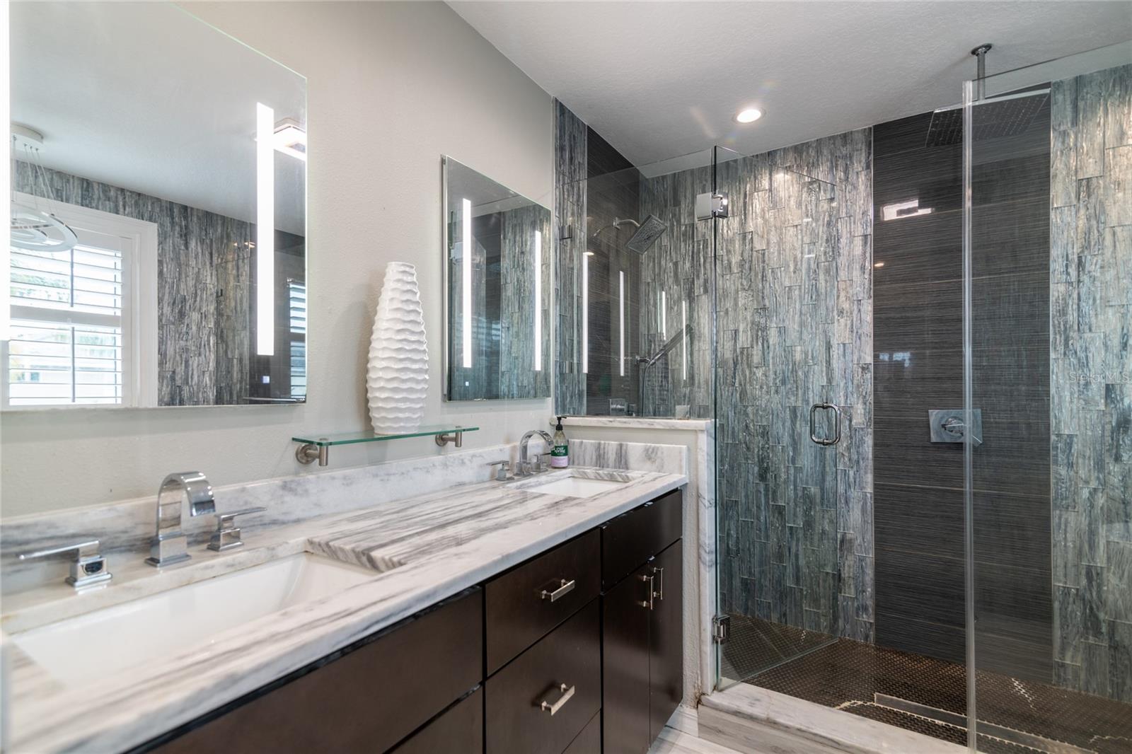 Nicely Updated Primary Bath