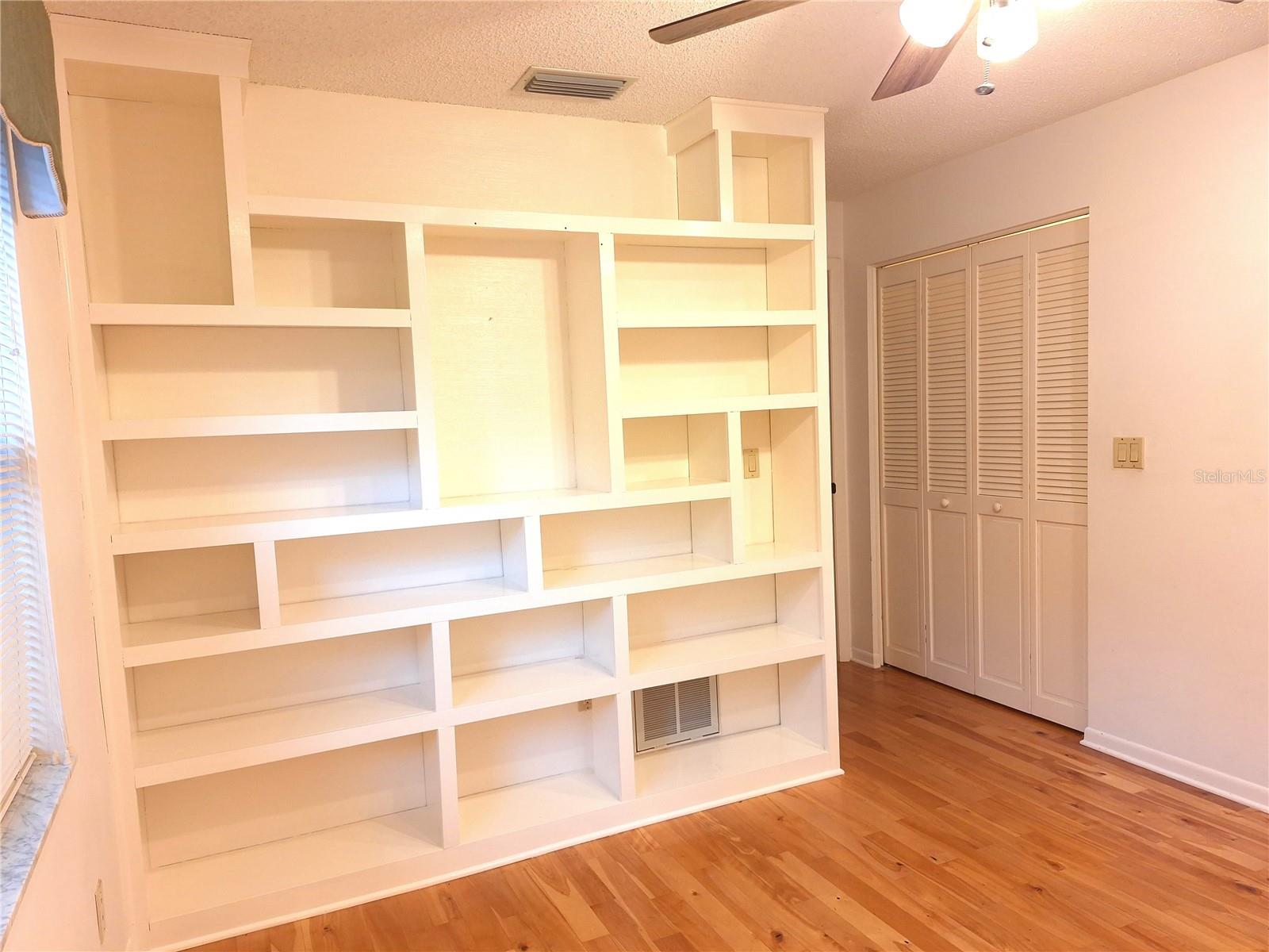 Built-ins in bedroom 3