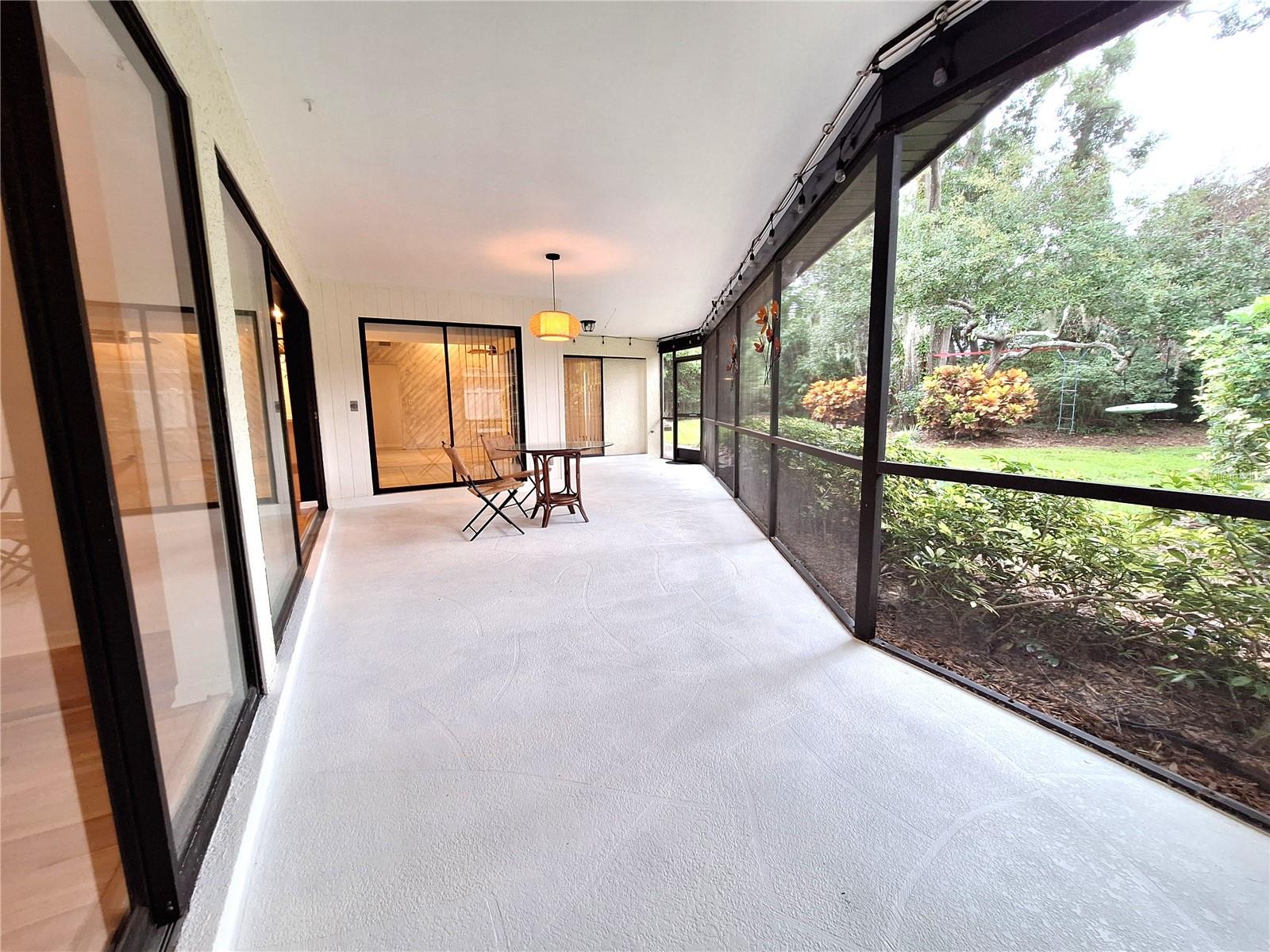 Lanai expands length of home