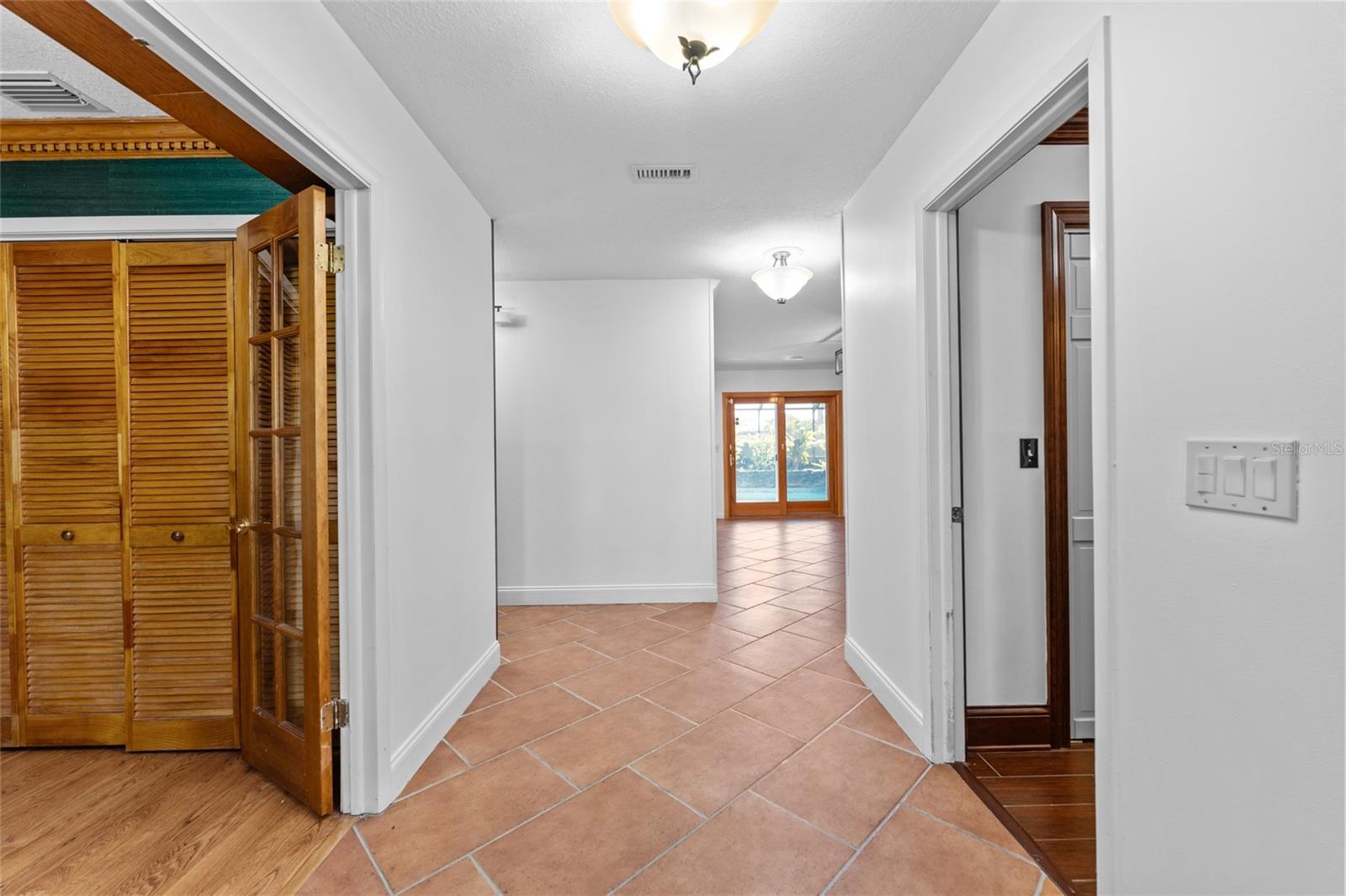 foyer looking towards back of home