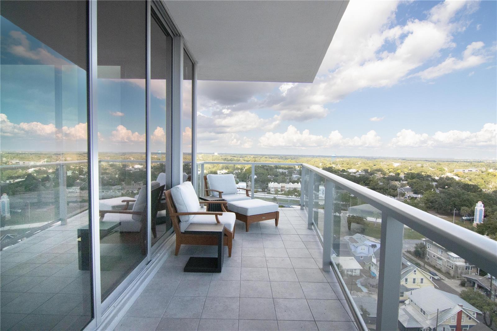 1303 Balcony View