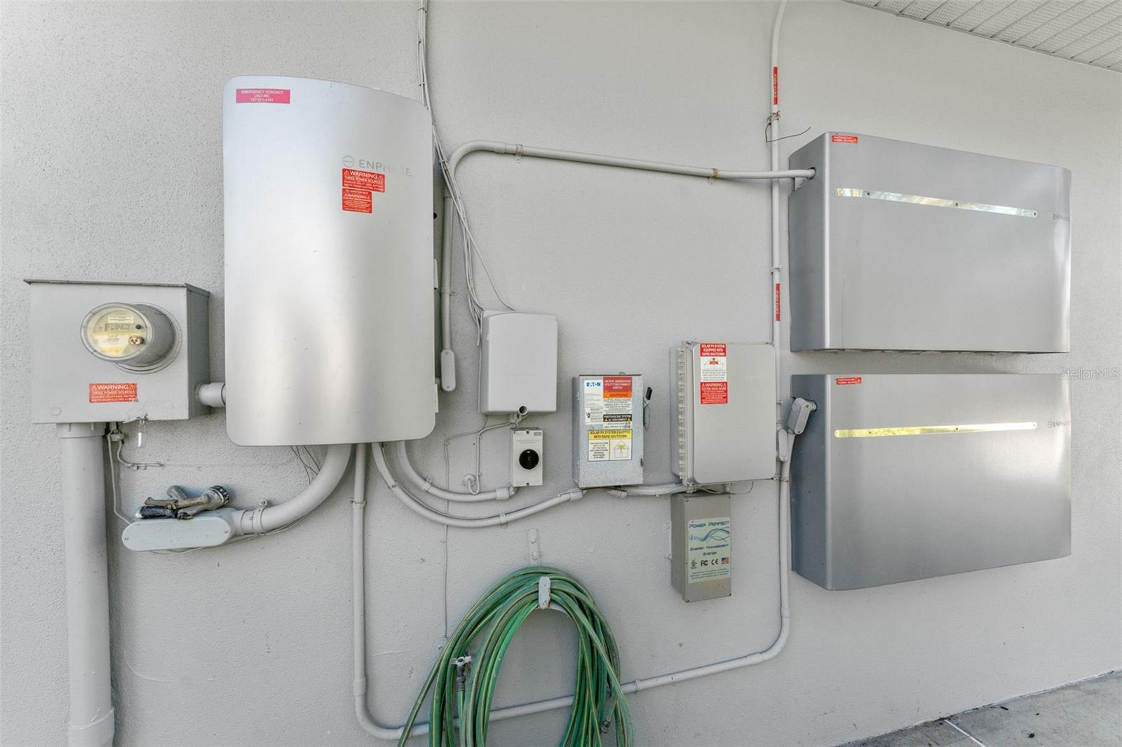 Energy-efficient solar panels with battery backups, keeping your electric bill at $35/month.