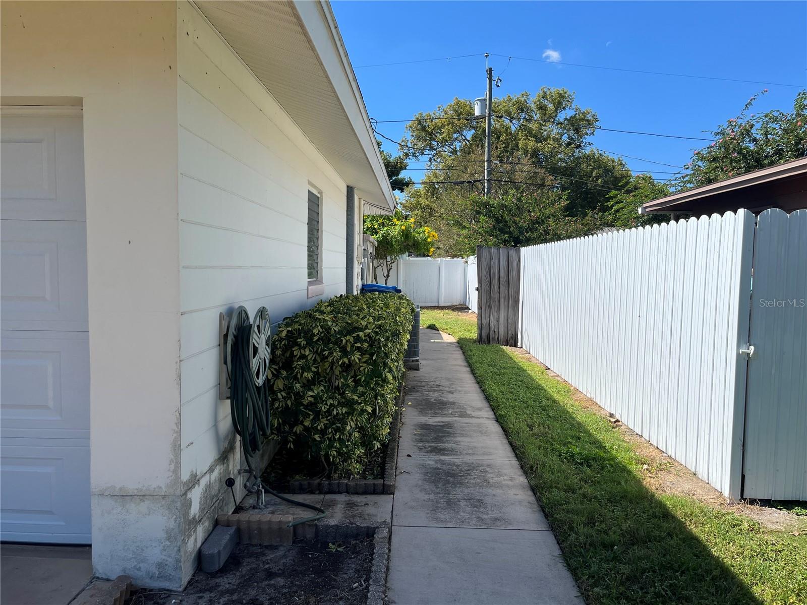 Right Side Yard Walkway