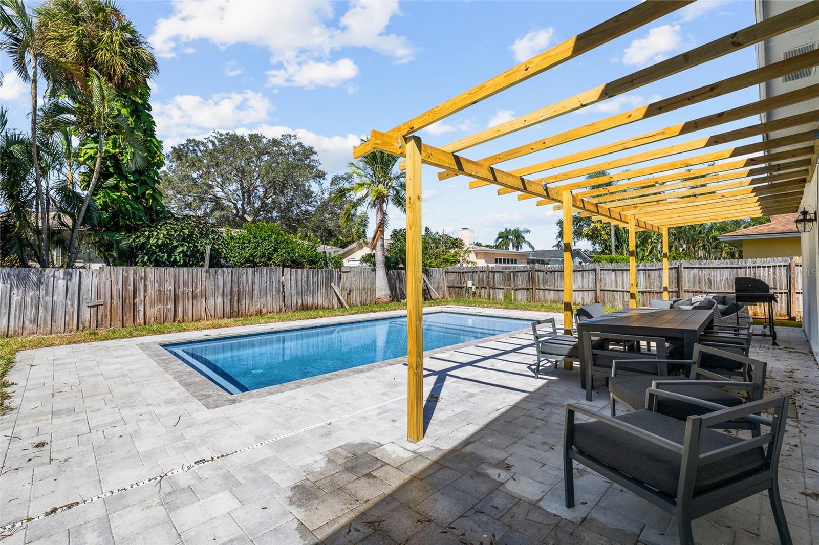 Backyard w/ Pergola