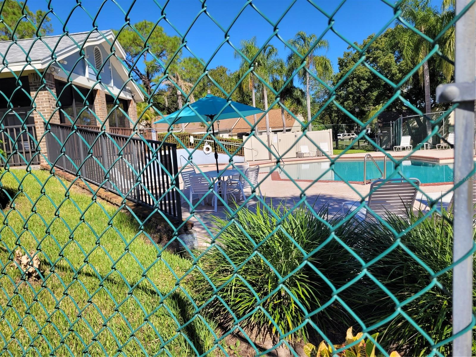 Clubhouse/Pool