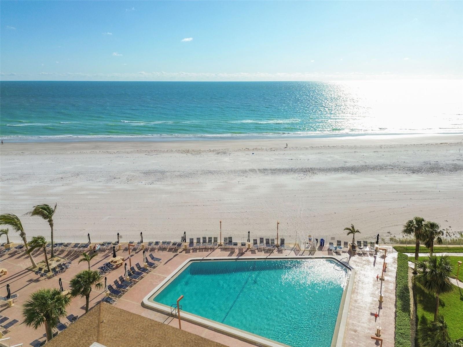 Gulf-front heated pool