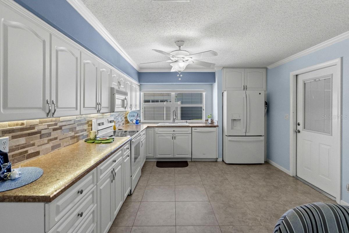 Ample Cabinets