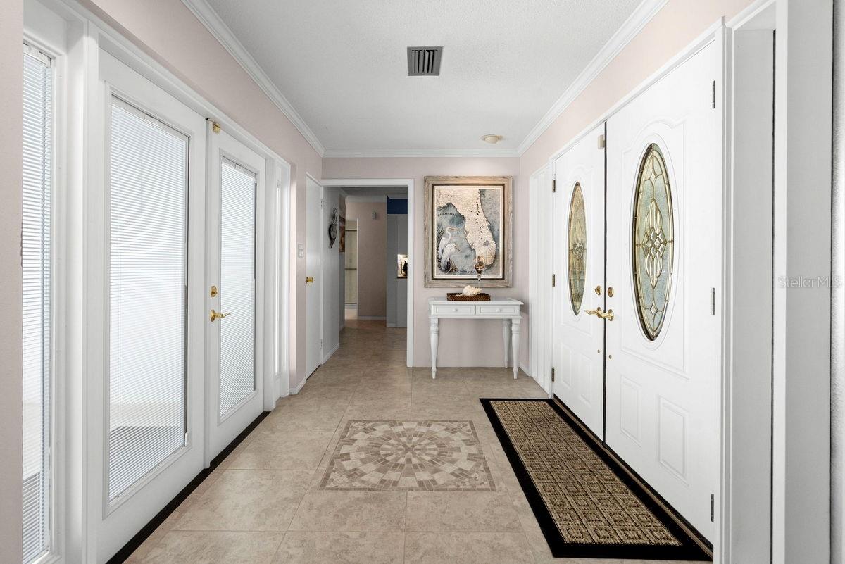Foyer / French Doors