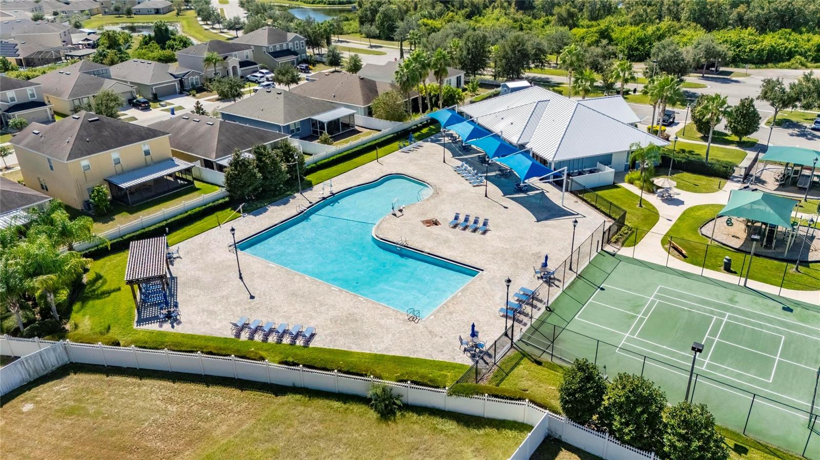 Aerial Community Amenities
