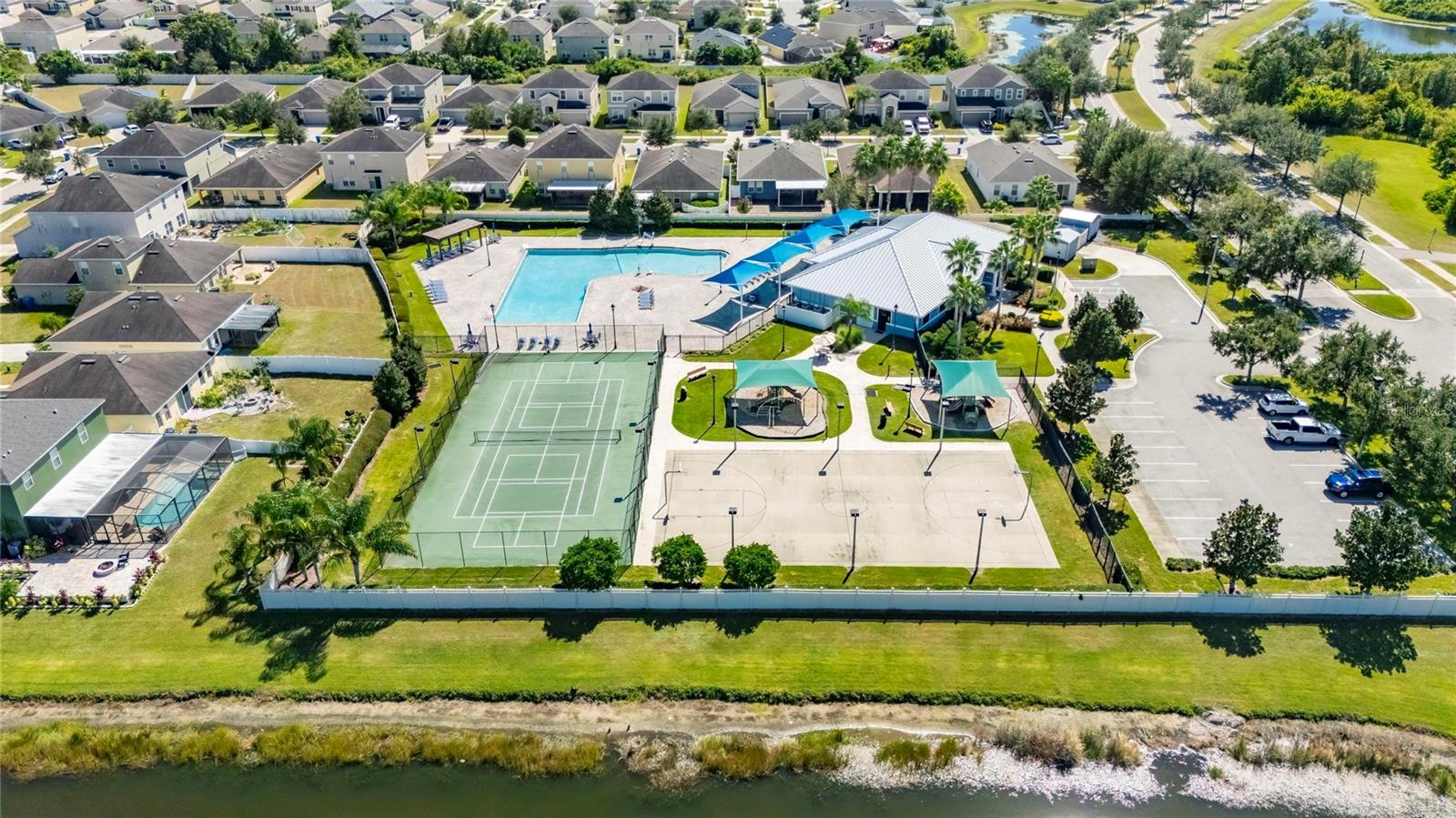 Aerial Community Amenities