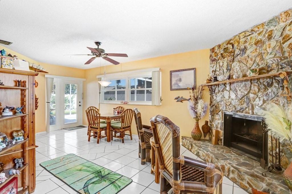 Dining /family room