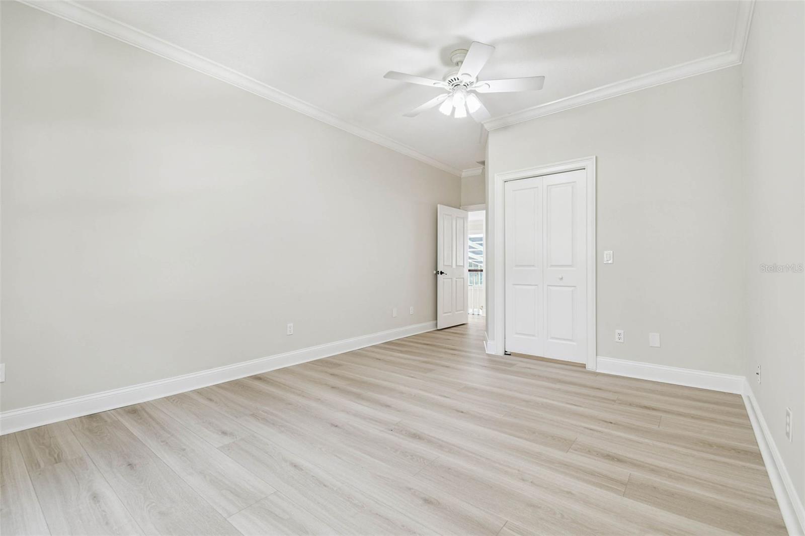 Secondary bedroom