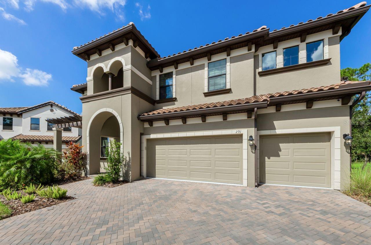 3 car garage