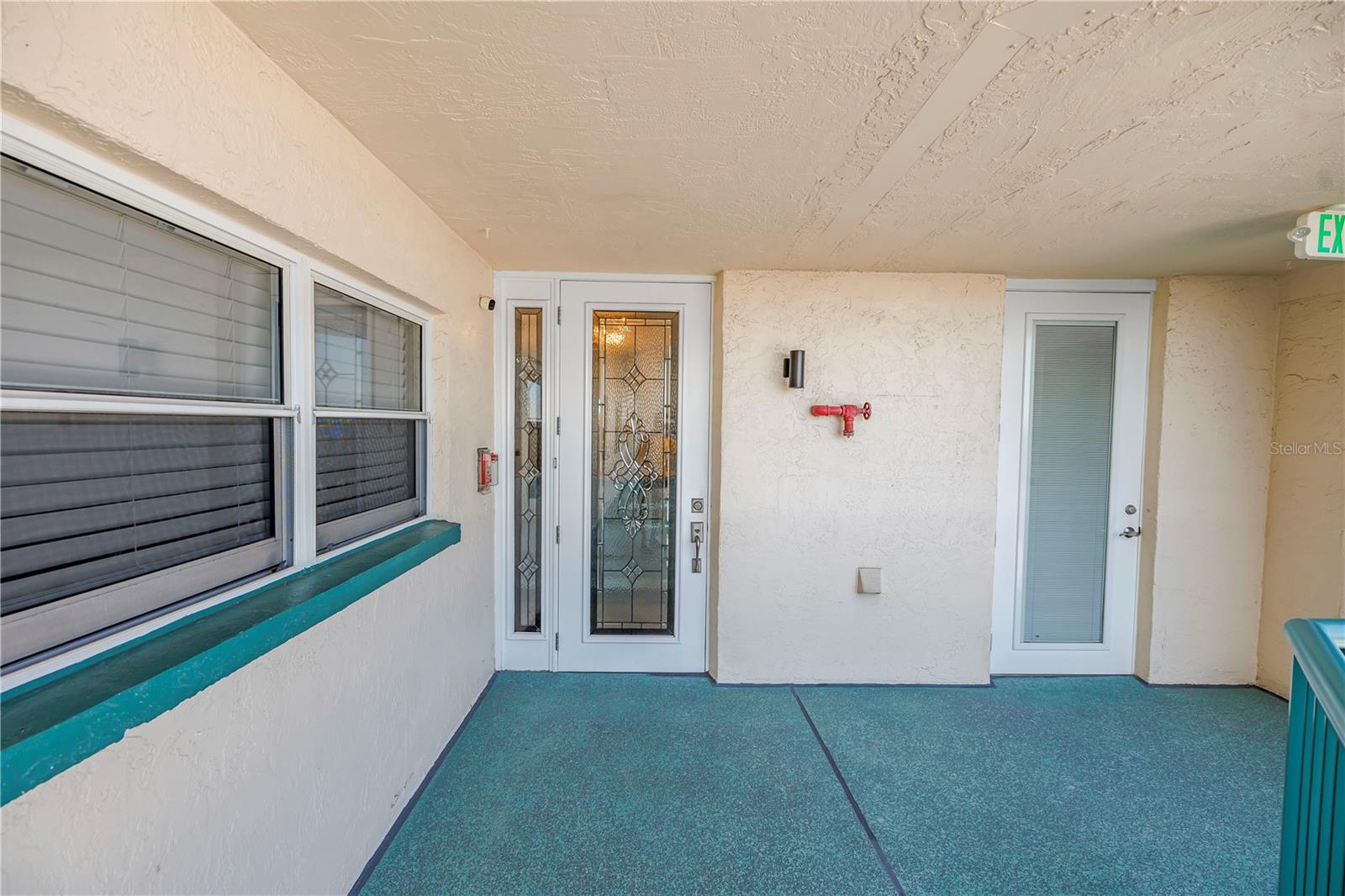 Main entry and butlers access