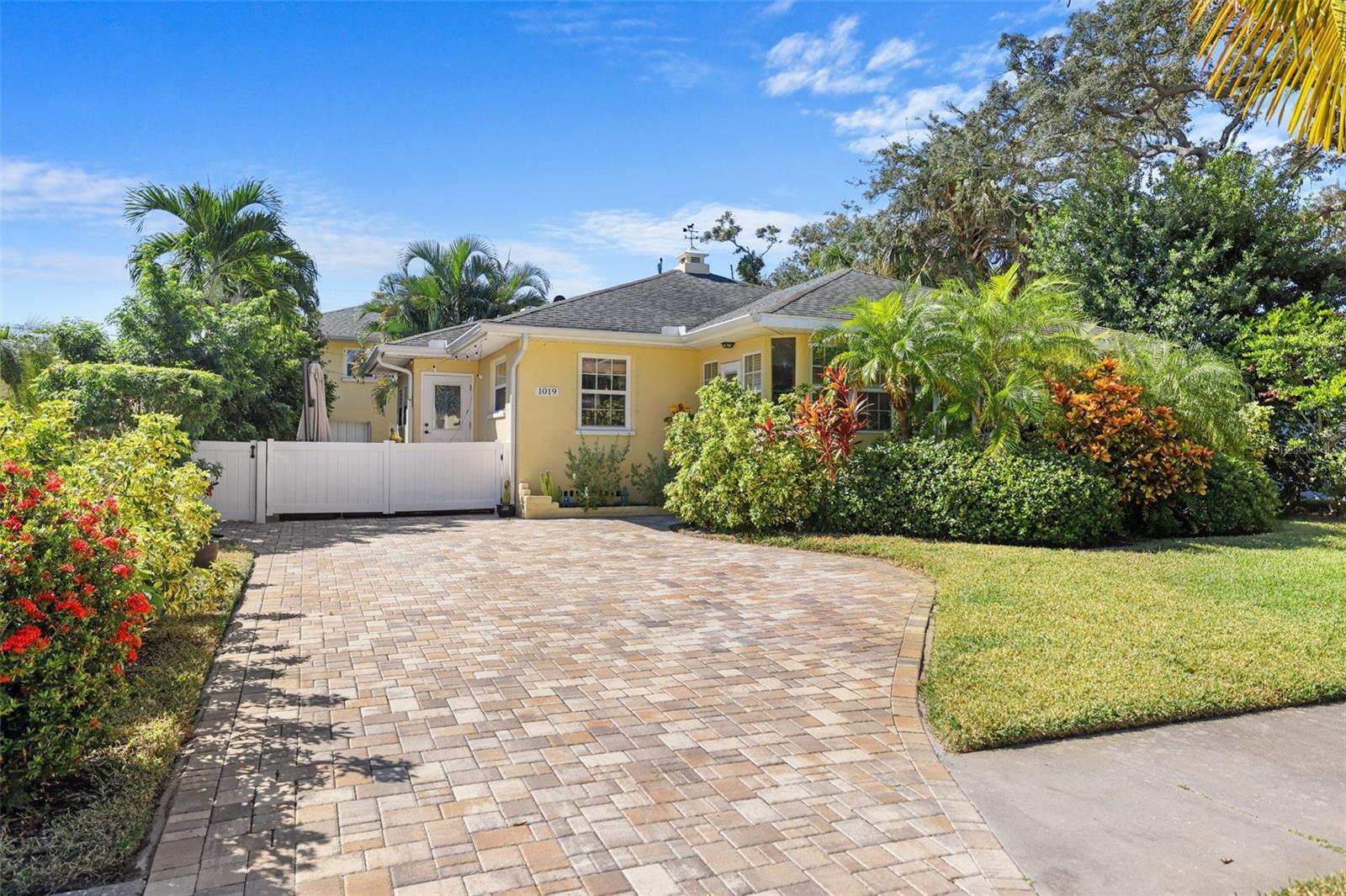1019 Marine St Clearwater, Main House