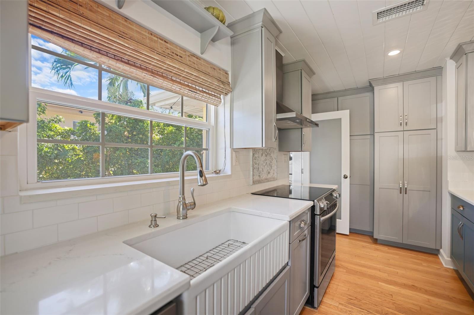 Gorgeous kitchen remodel with farmhouse sink