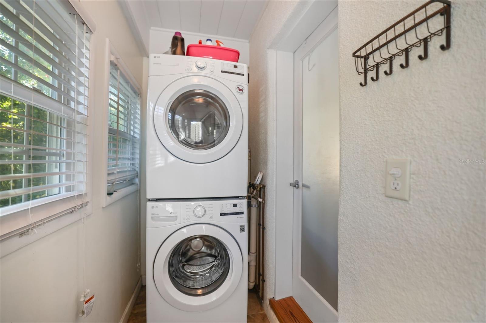 Inside Laundry, notice inside doors are all frosted glass.