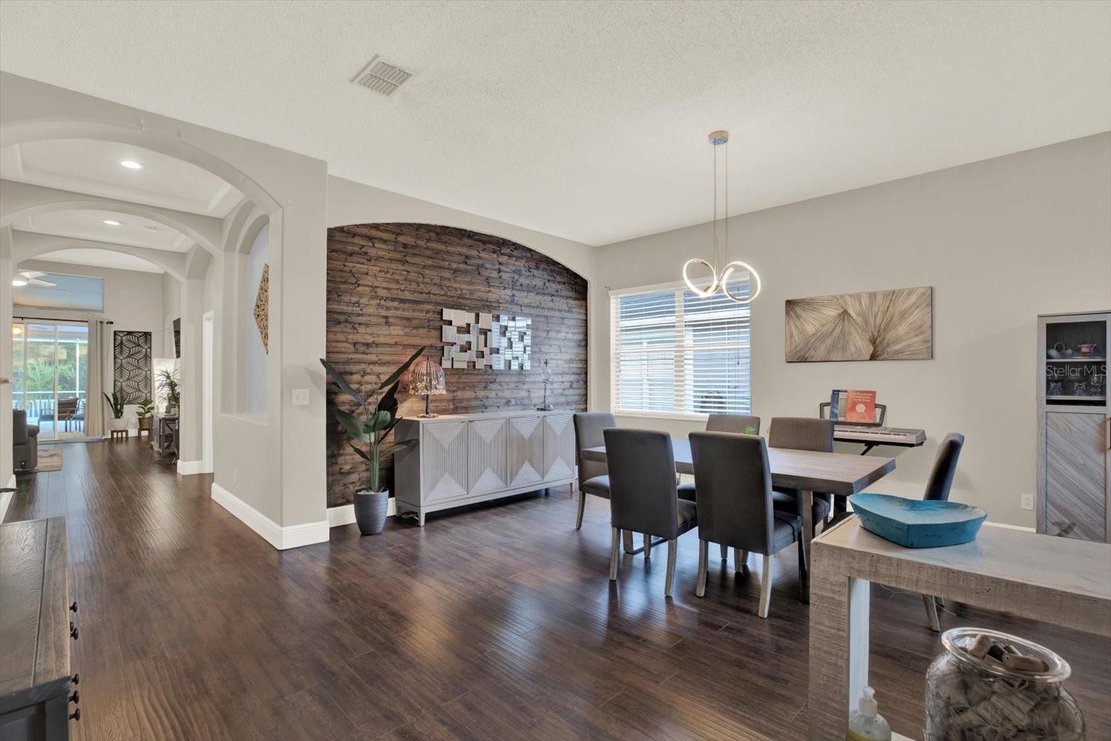 Laminate flooring throughout all living areas and all bedrooms - no carpets for easy maintenance.