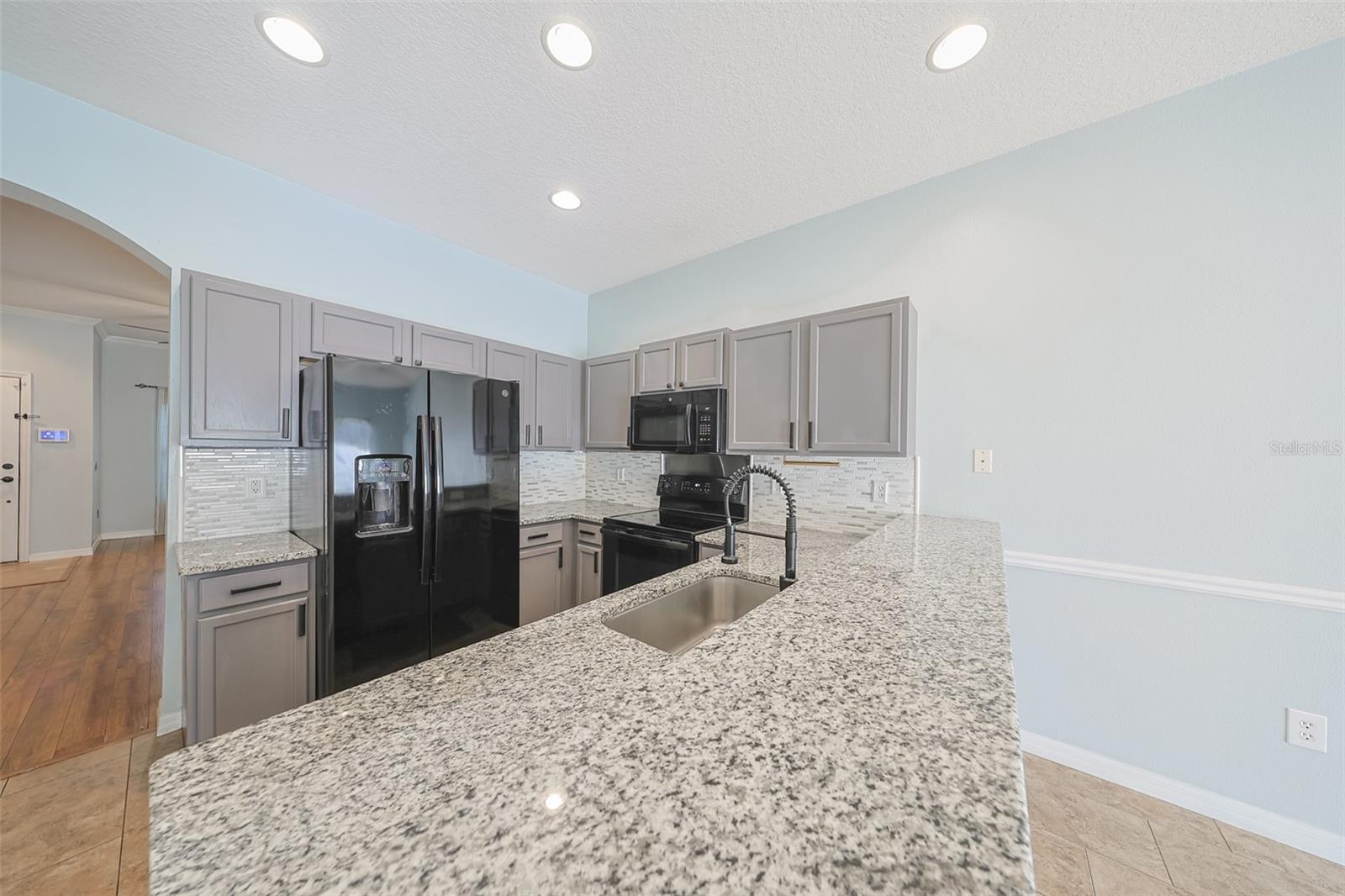 Breakfast bar and recessed lighting