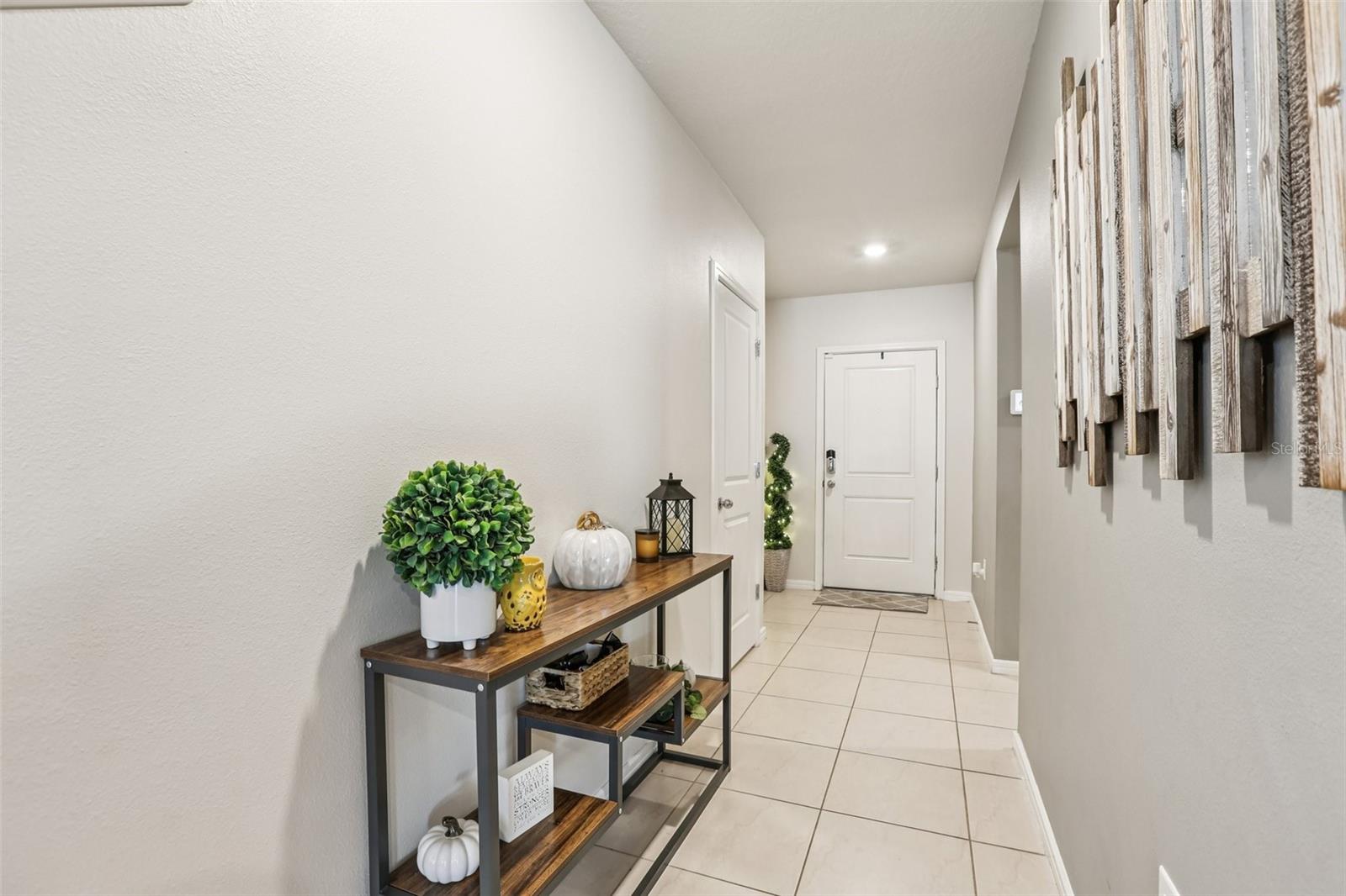 Welcoming Front Entrance!