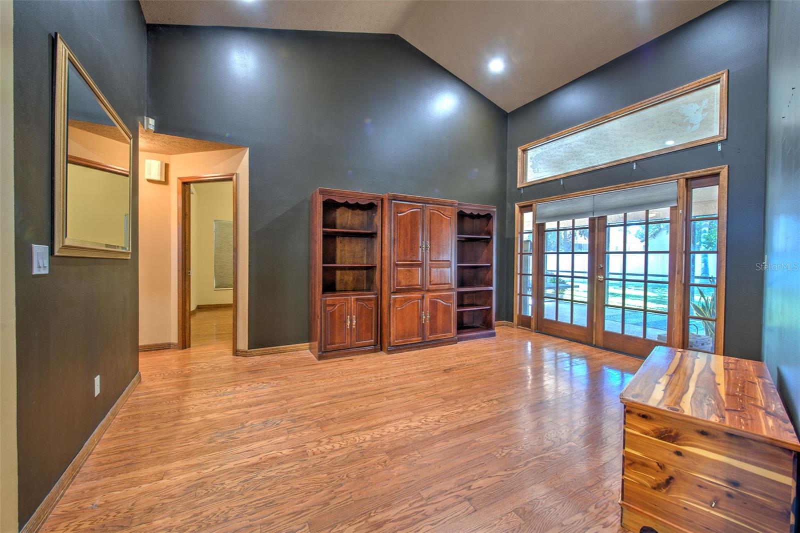FORMAL LIVING ROOM