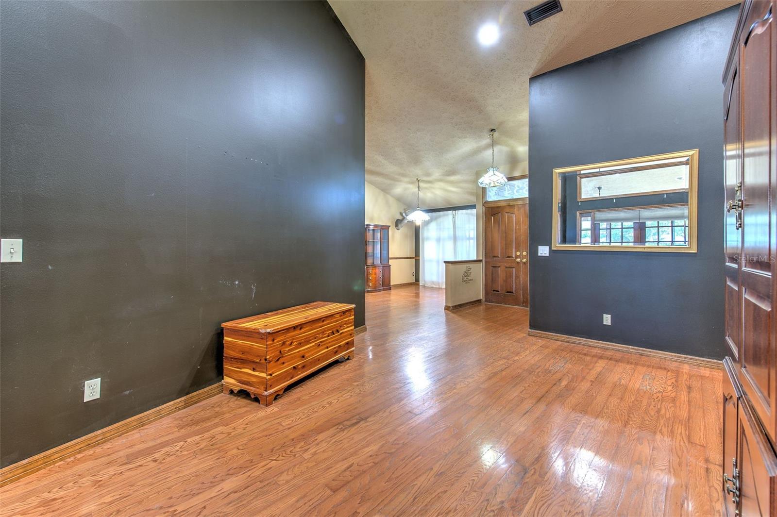 FORMAL LIVING ROOM