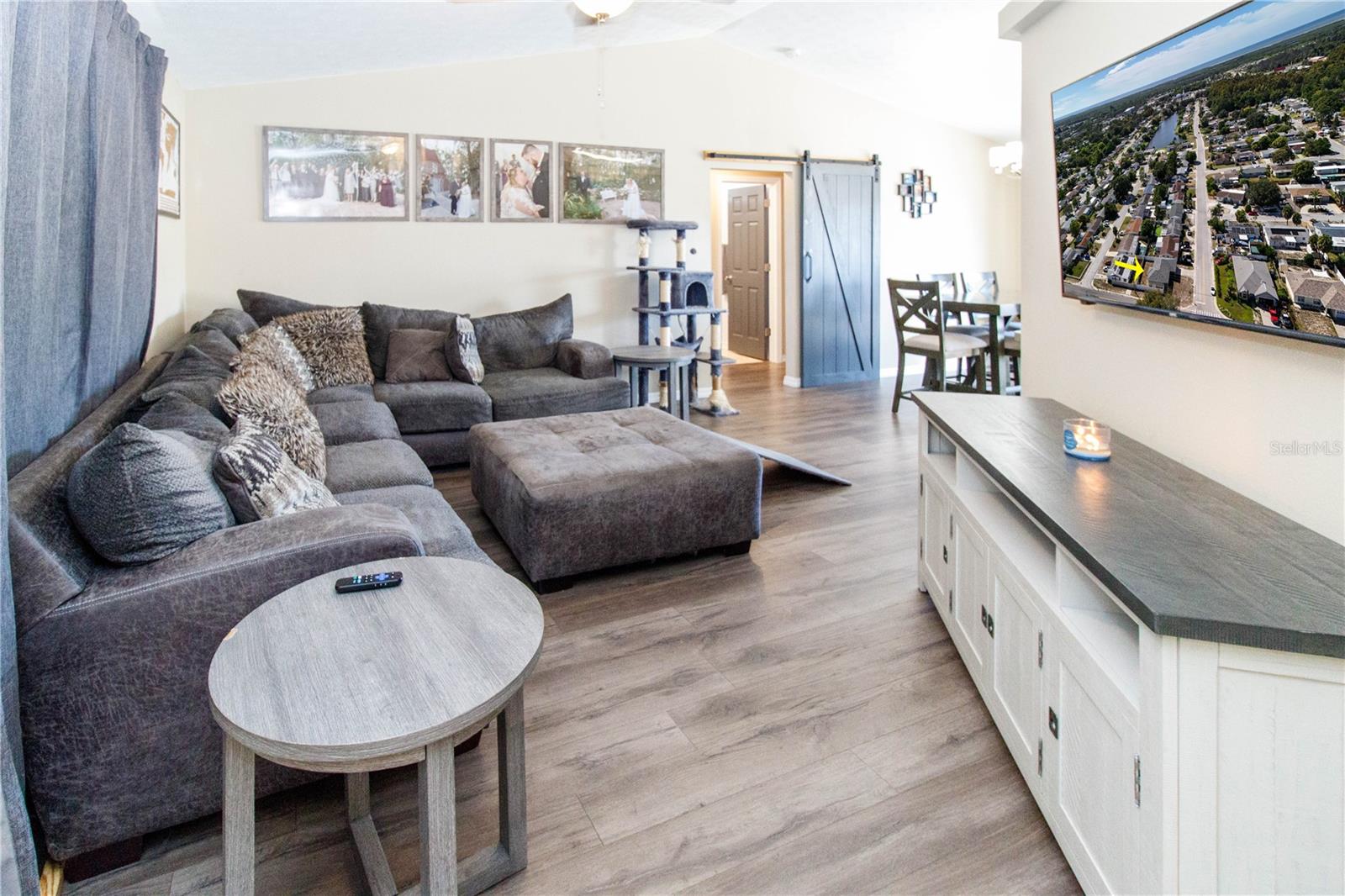 Living/Dining Combo