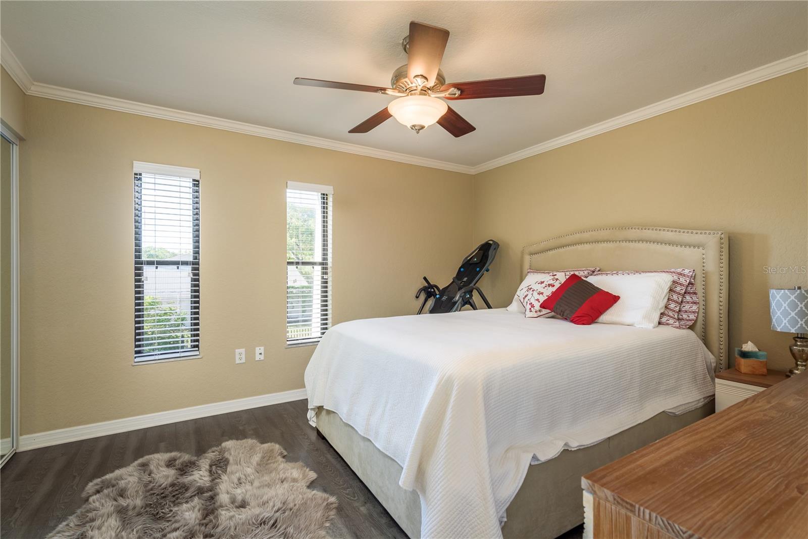 Secondary bedroom