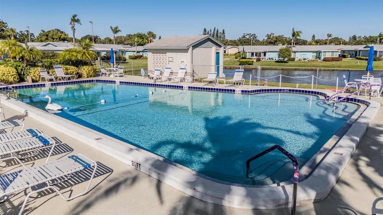 Highland Lakes Condo II Community Pool/Andover