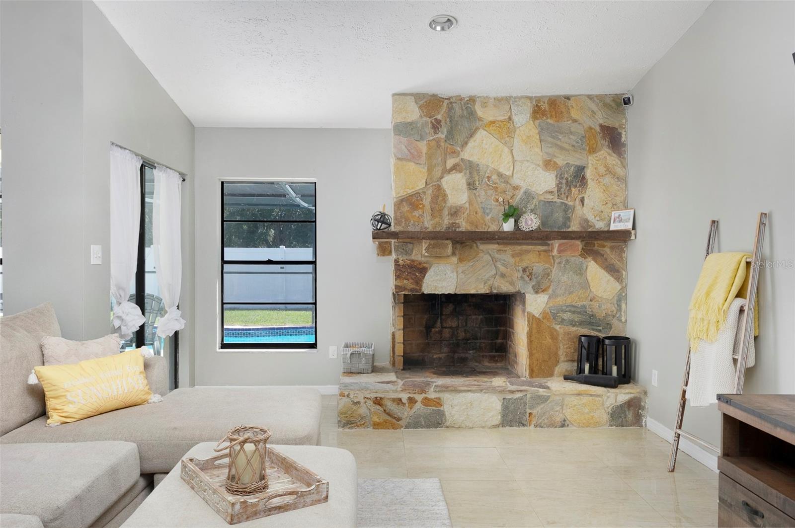 Living room with fireplace