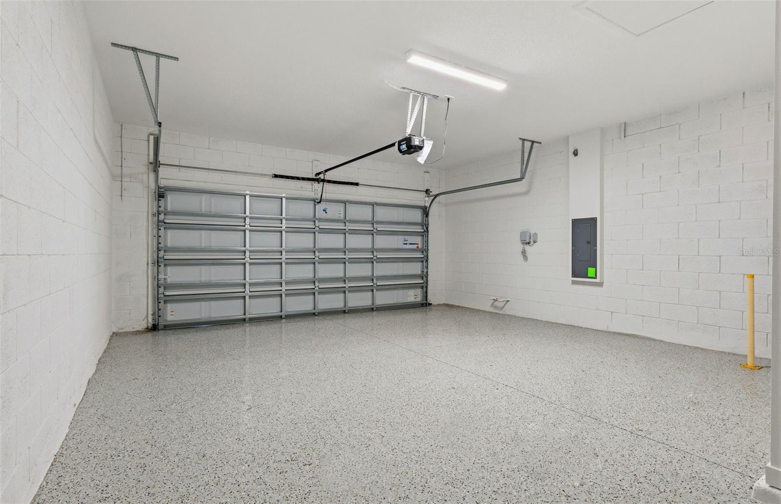2-Car Garage w/Epoxy Flooring