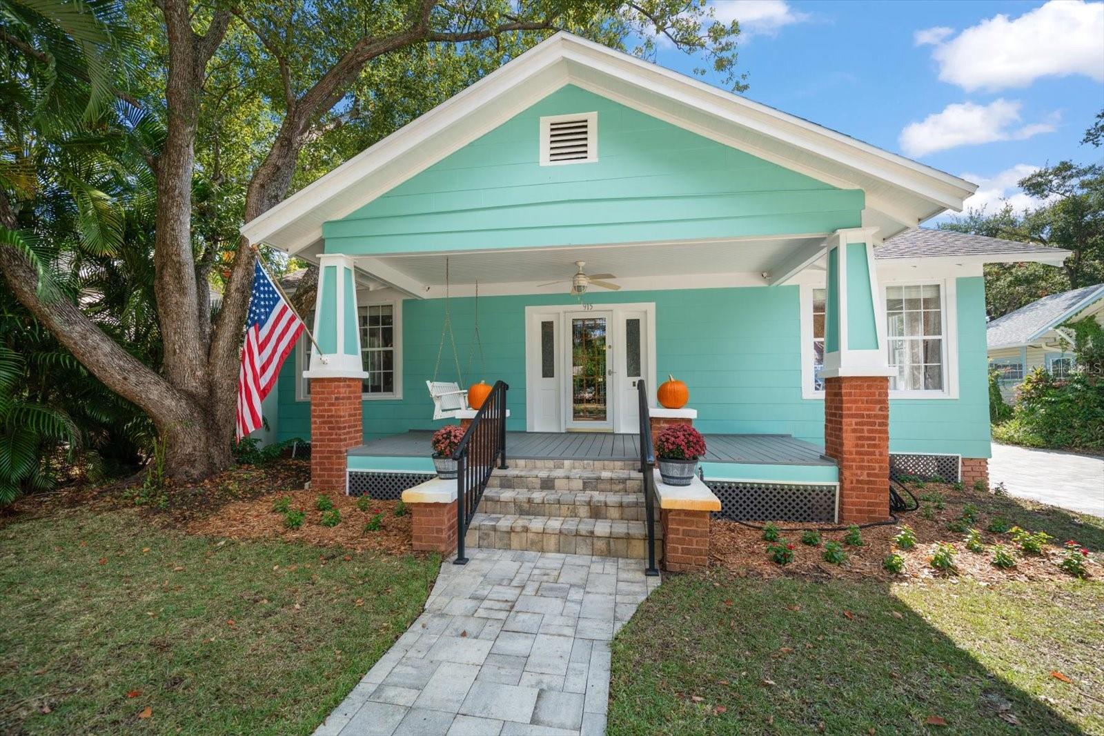 Charming 1925 Craftsman style home