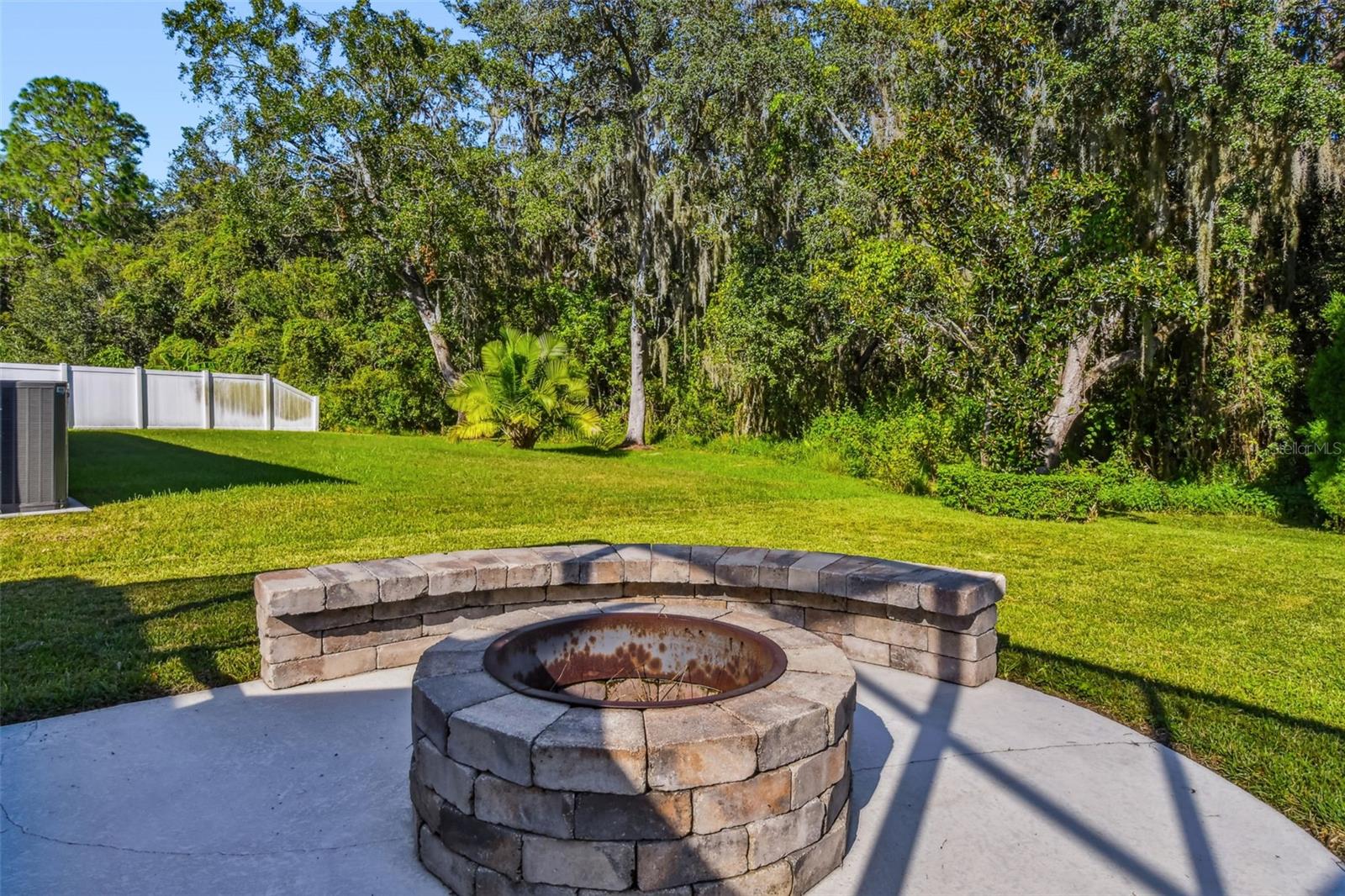 FIRE PIT FOR CHILLIER EVENINGS!