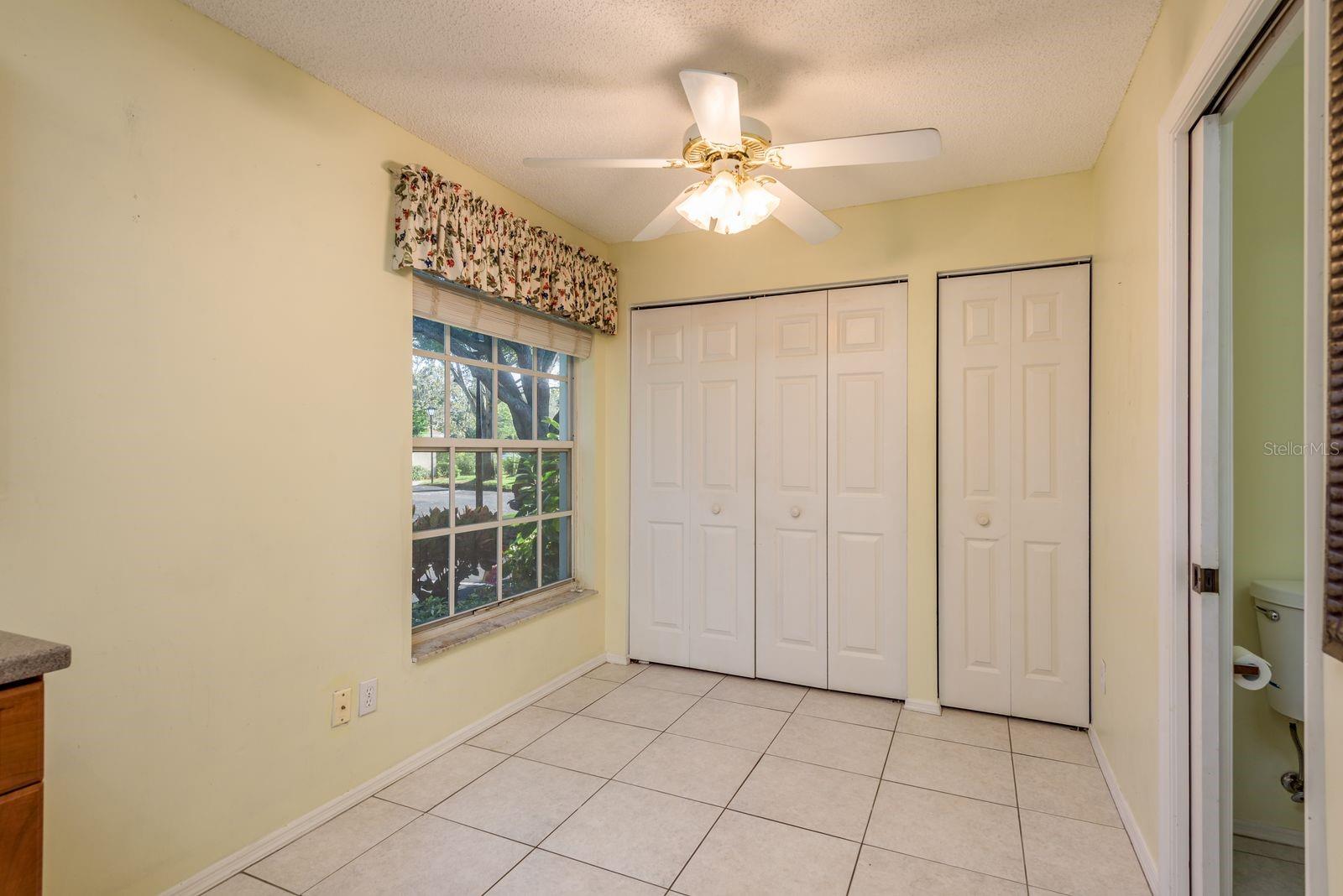 Eat-in Space in Kitchen