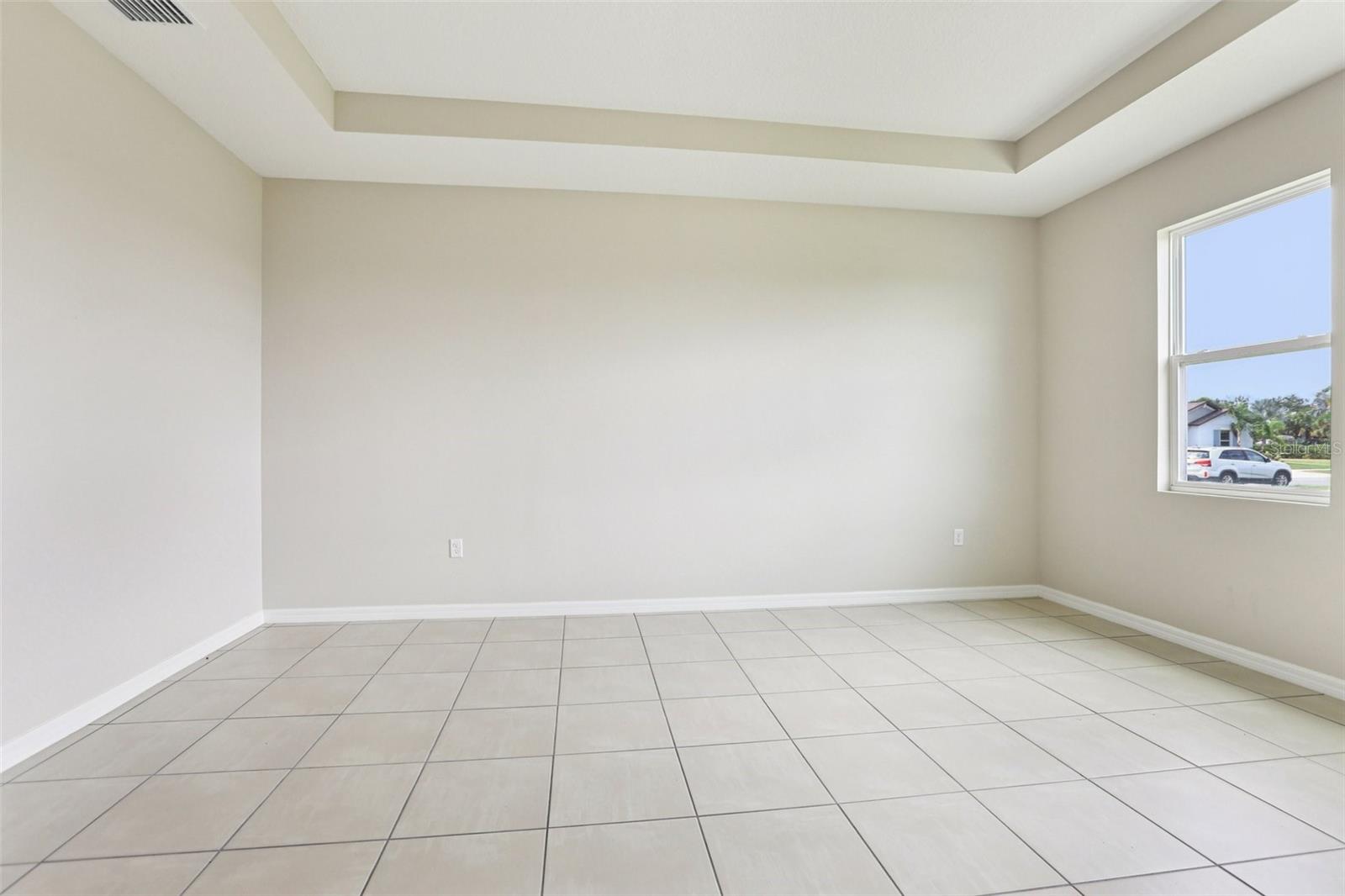 Bonus room/Office
