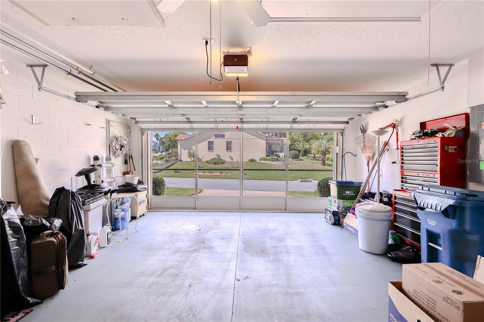 2-Car Garage