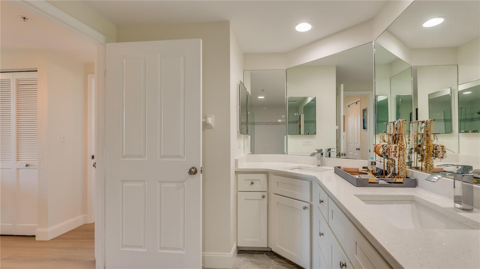 PLENTY OF STORAGE AND COUNTER SPACE