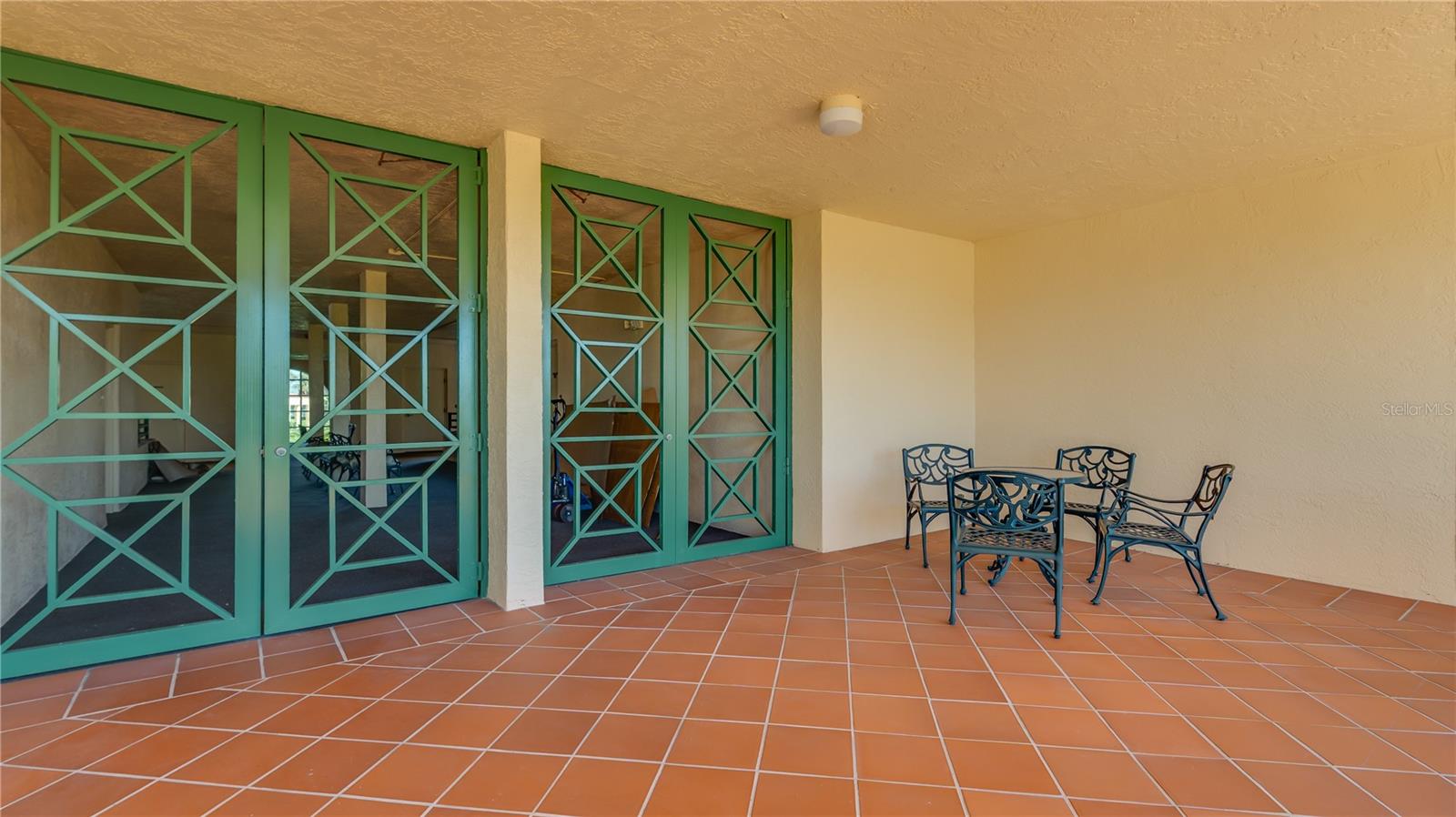 1ST FLOOR PATIO