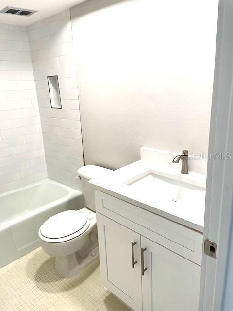 2nd Bathroom