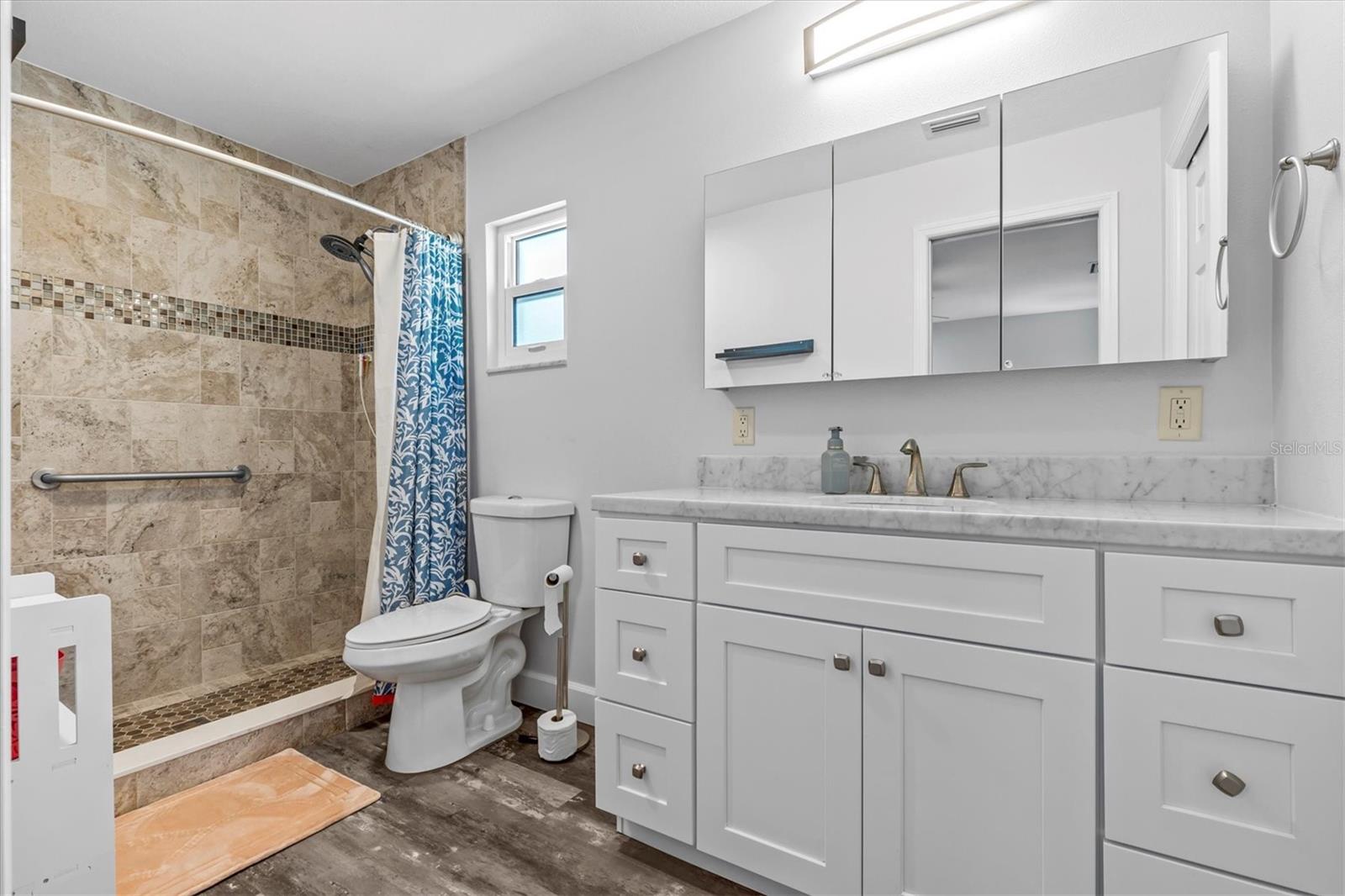 Primary Suite Bathroom