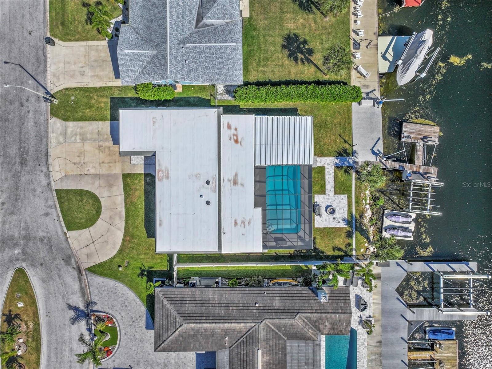 NEW ROOF 2025
