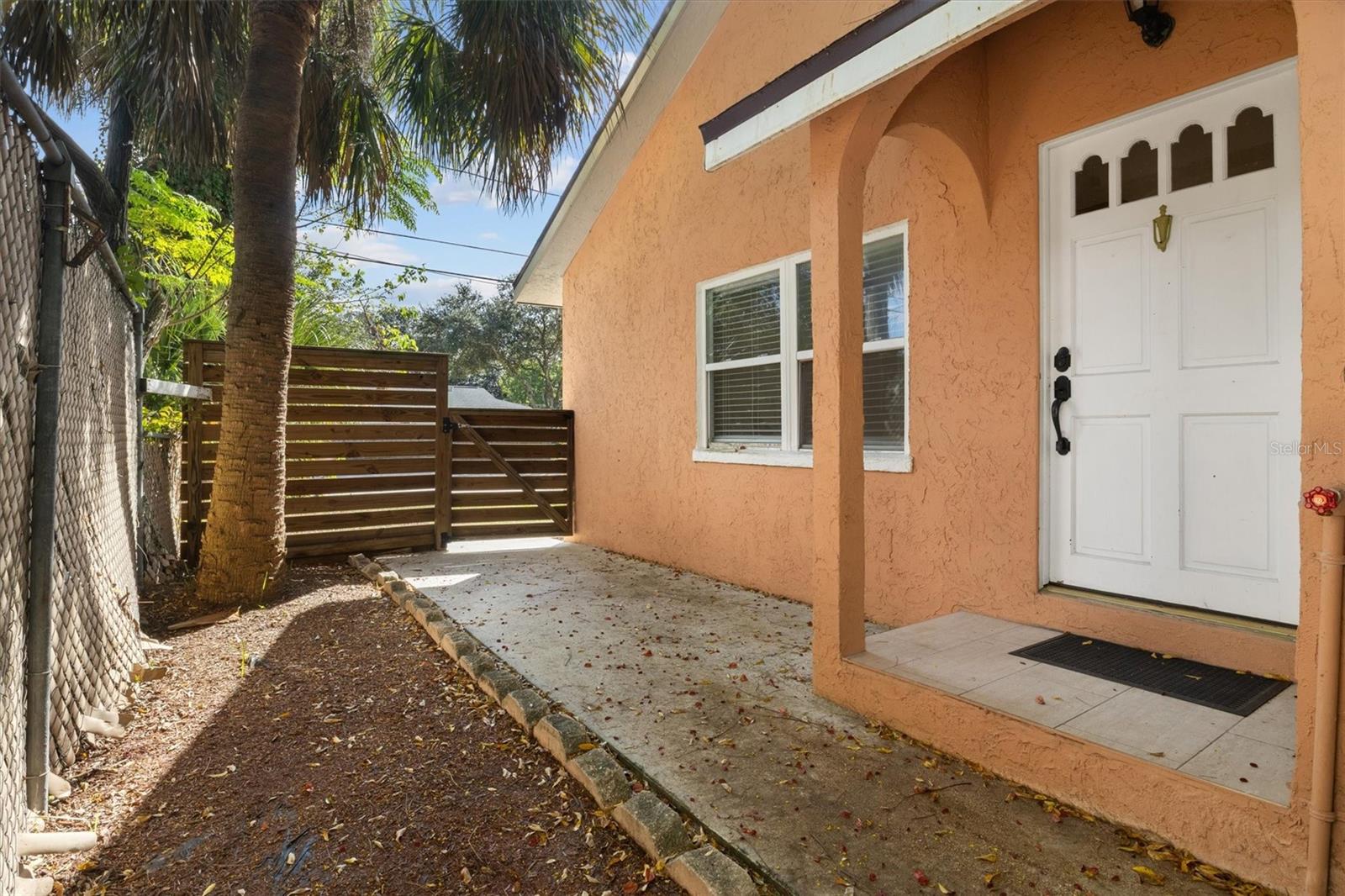 Attached In-Law Suite Patio/Entrance