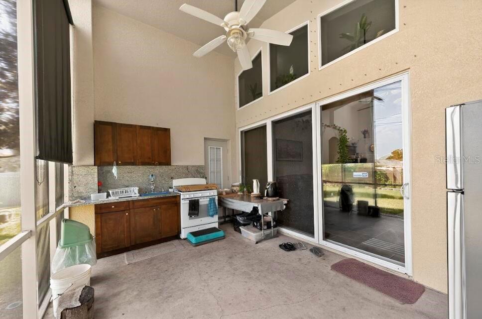 O6352900