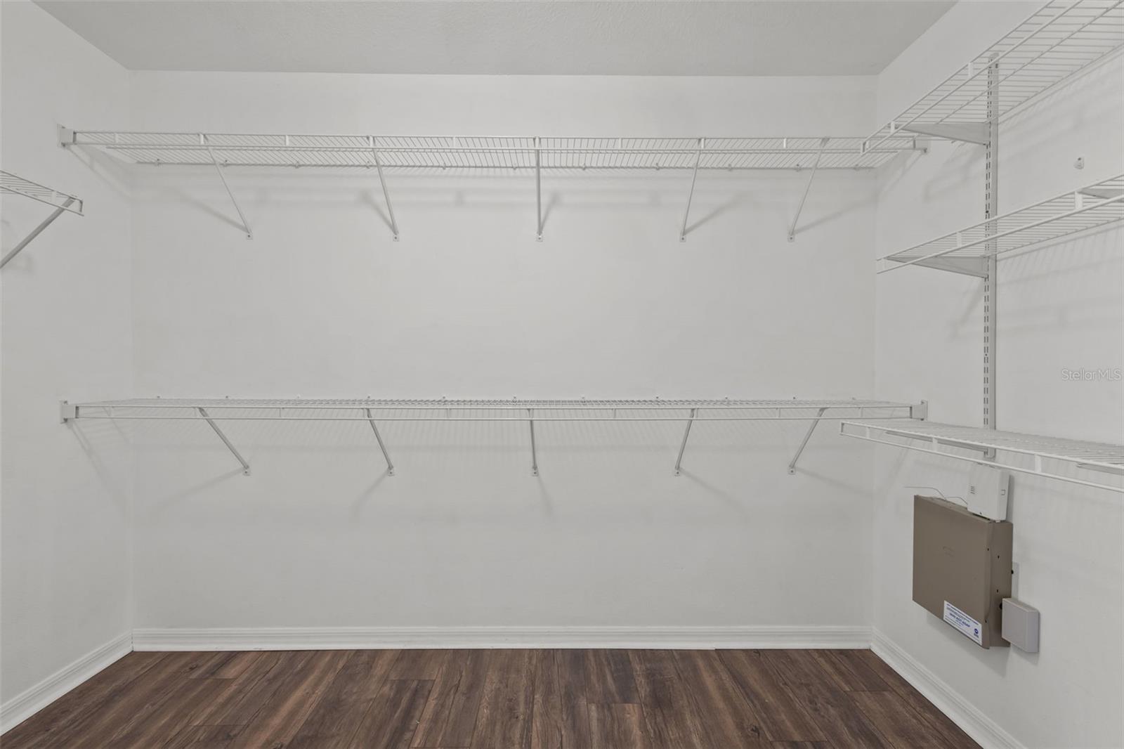 Walk-in closet