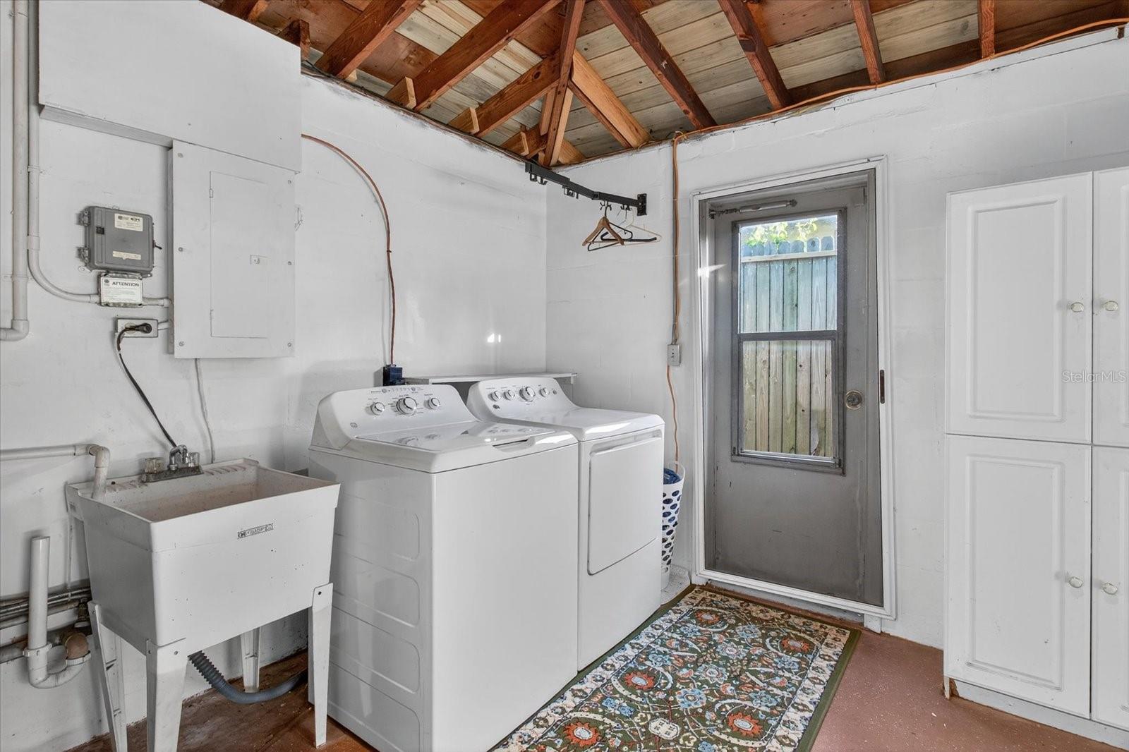 Washer / Dryer