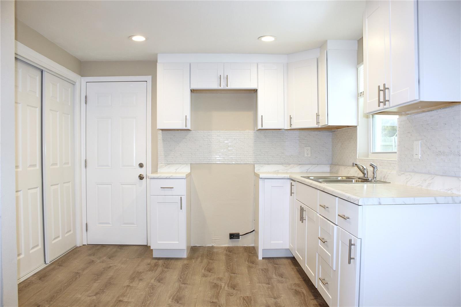 KITCHEN NEW CABINETS, STAINLESS STEAL APPLIANCE COMING SOON