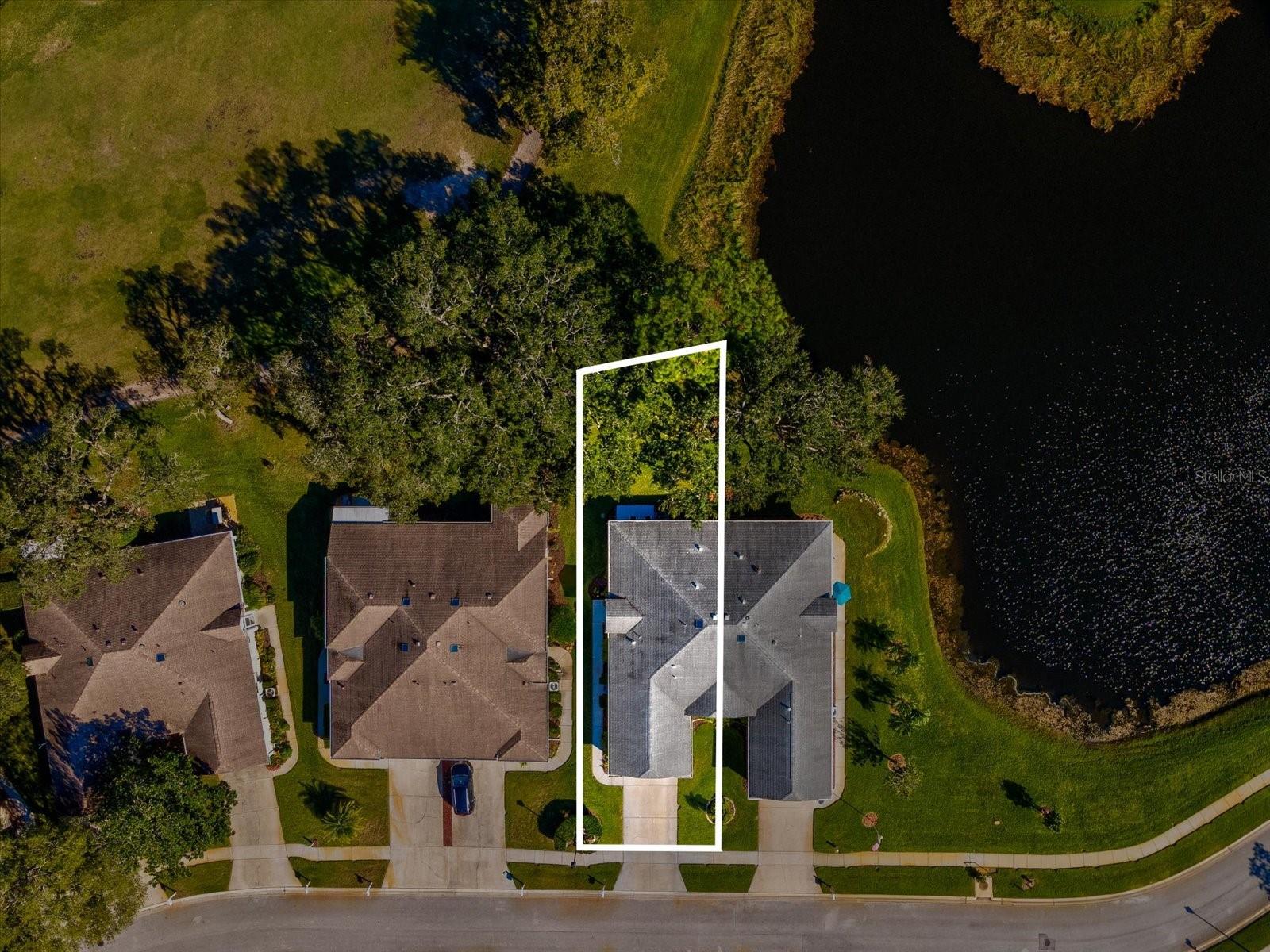 W7879926