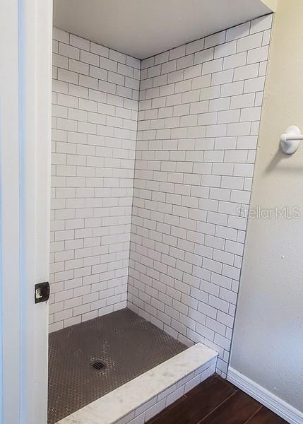 Primary shower