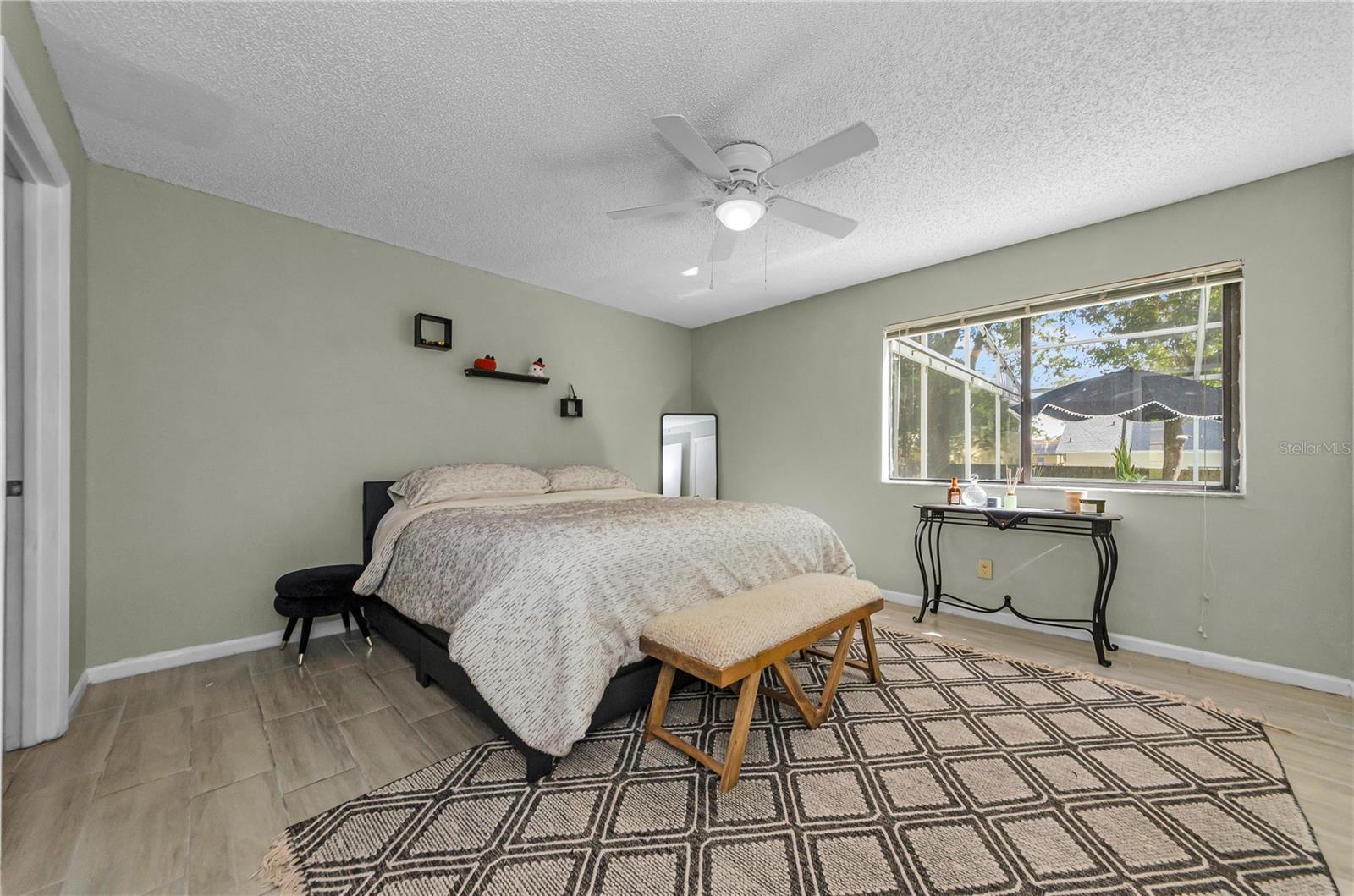 Downstairs bedroom #1